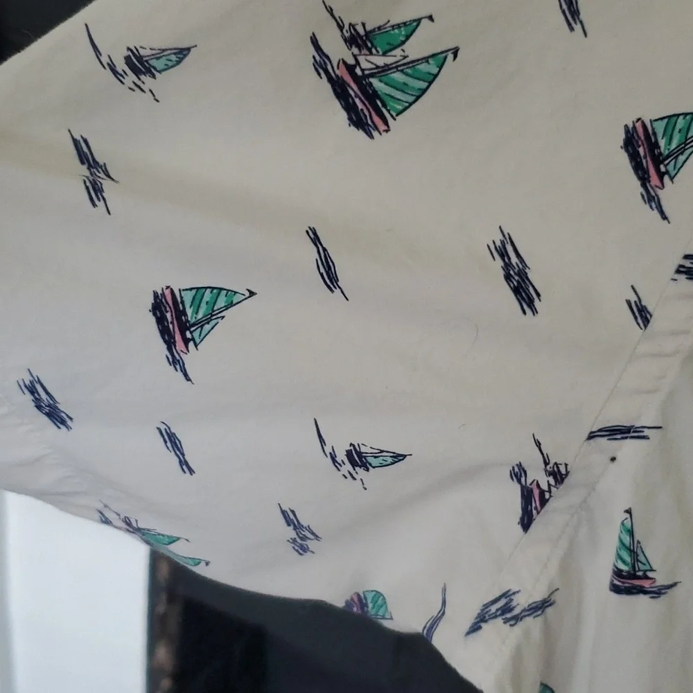 Crown & Ivy short sleeve shirt - Picture 2 of 8
